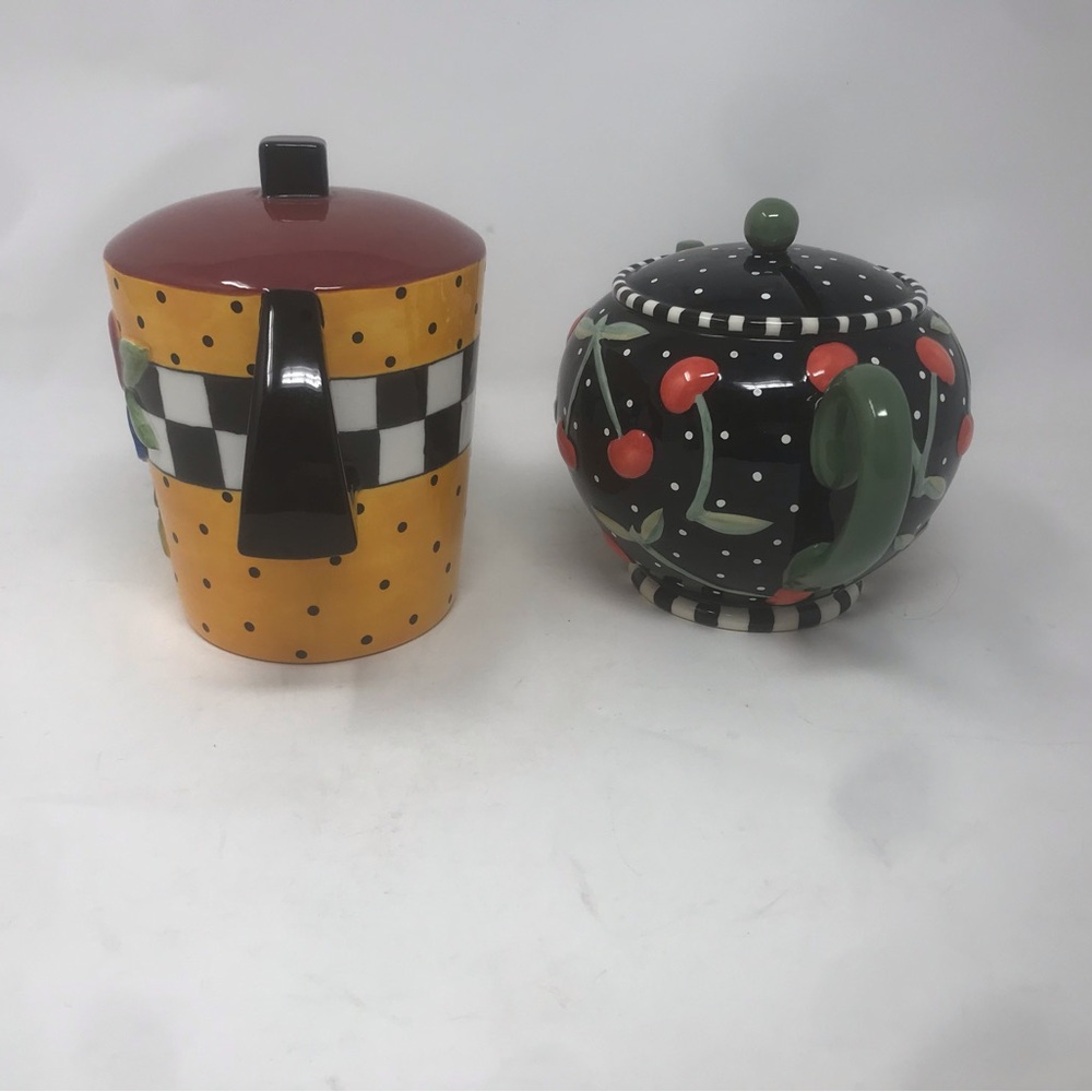 Two Mary Engelbreit Ceramic Teapot banks. - Picture 4 of 8